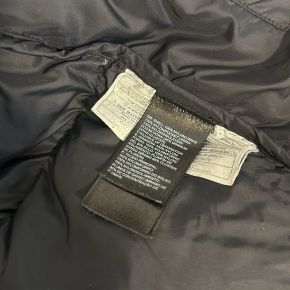 North Face Puffer Jacket Green - Picture 10 of 13